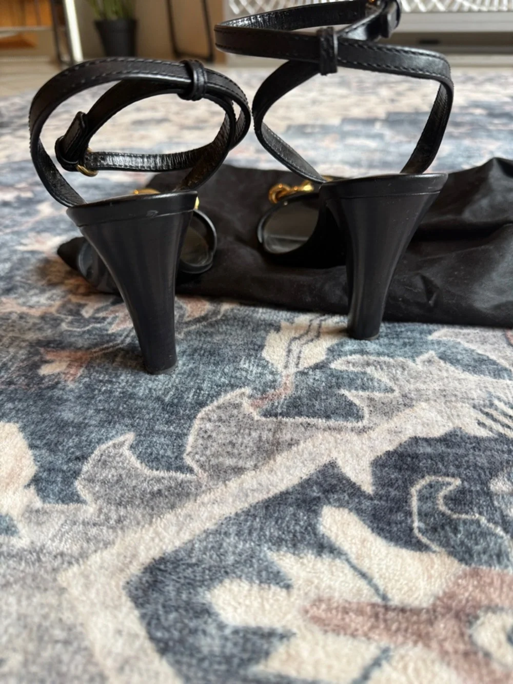 Saint Laurent Le Maillon 95 Sandals in black calf leather.  37.5 - Picture 12 of 14